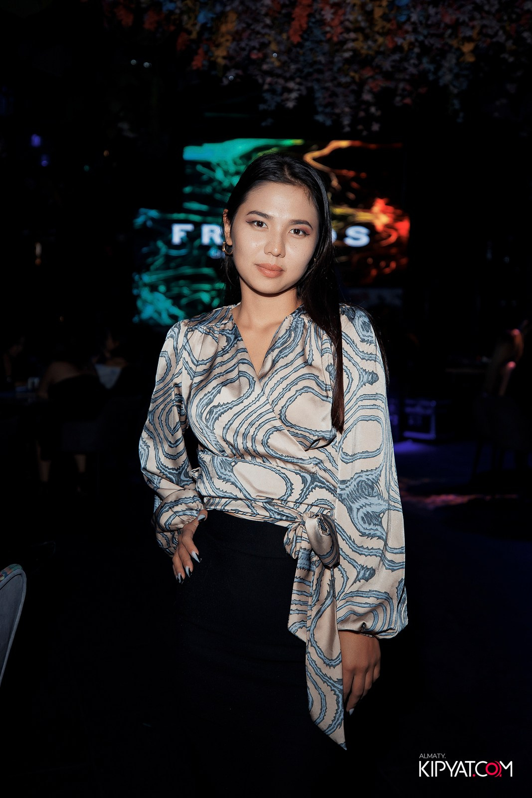 FRIENDS BAR & TERRACE. КИПЯТКОМ АЛМАТЫ!