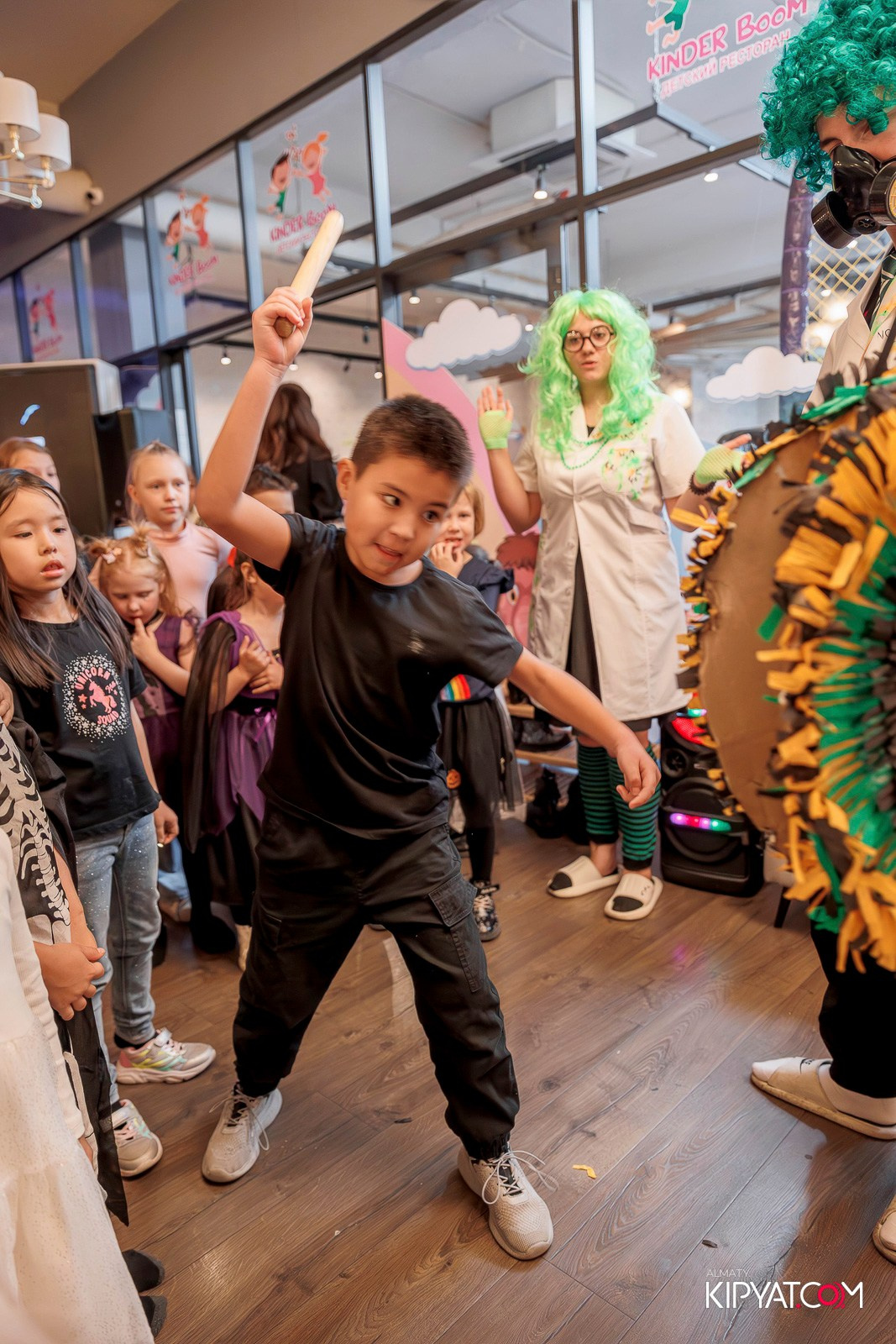 HALLOWEEN В KINDER BOOM. КИПЯТКОМ АЛМАТЫ!