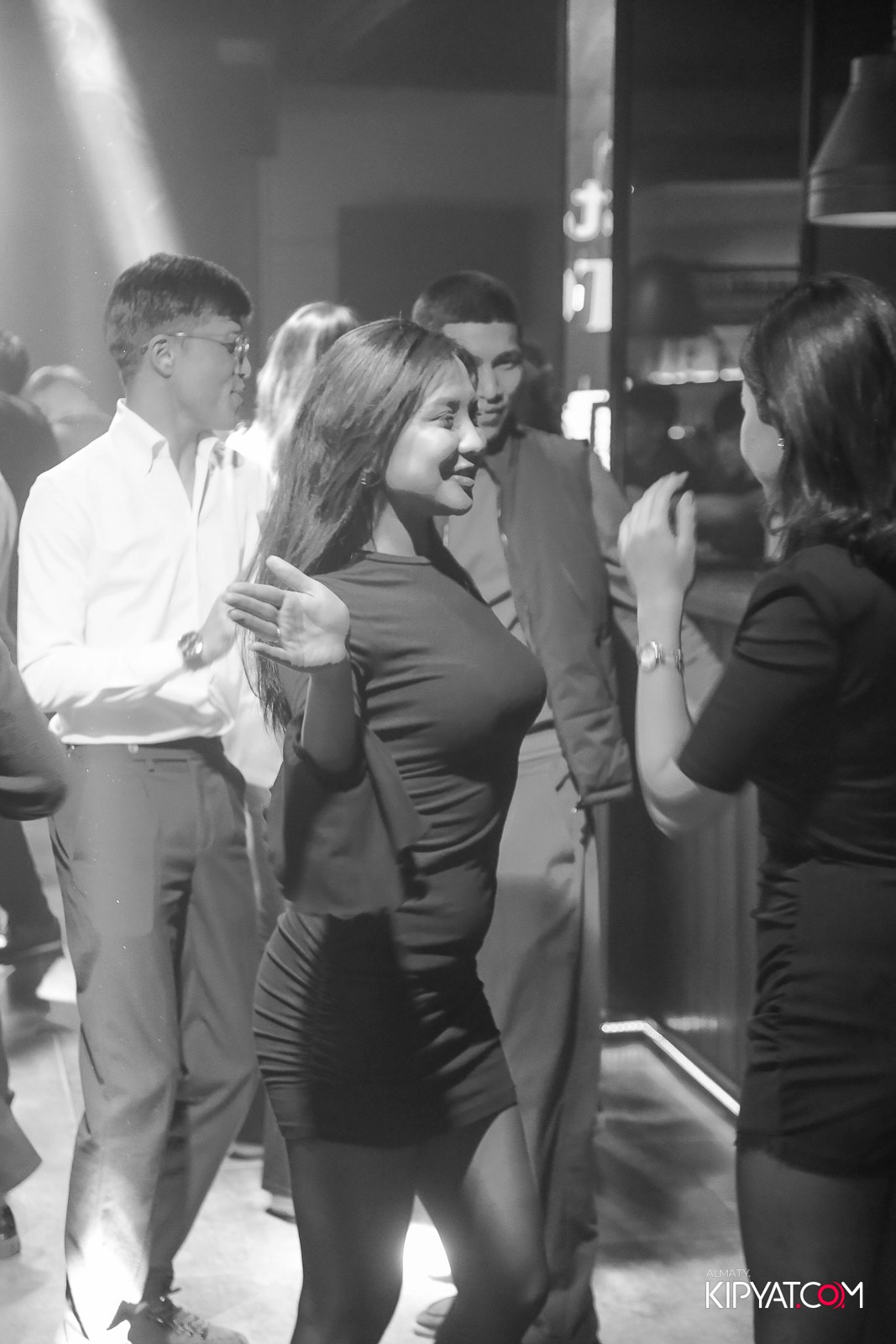 ARAGOSTA ДИСКО-БАР. КИПЯТКОМ АЛМАТЫ! Фотосъемка мероприятий в Алматы