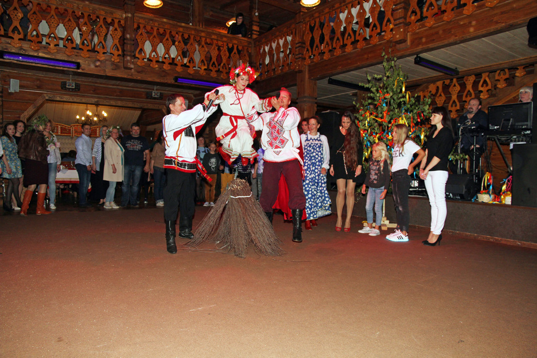 Репортажное фото («Иван Купала»). Свадебный видеограф во Владимире и Владимирской области Андрей Казённо