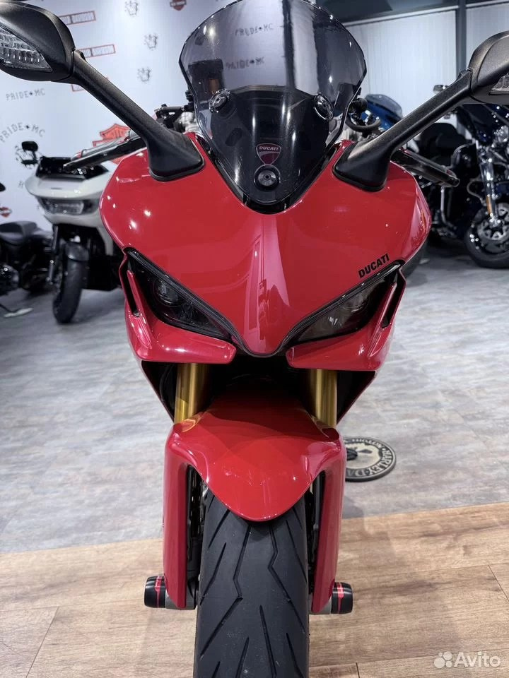 Купить 2023 Ducati Supersport 950S — подробнее на сайте. Hello Davidson, Москва. Только хорошие мотоциклы…