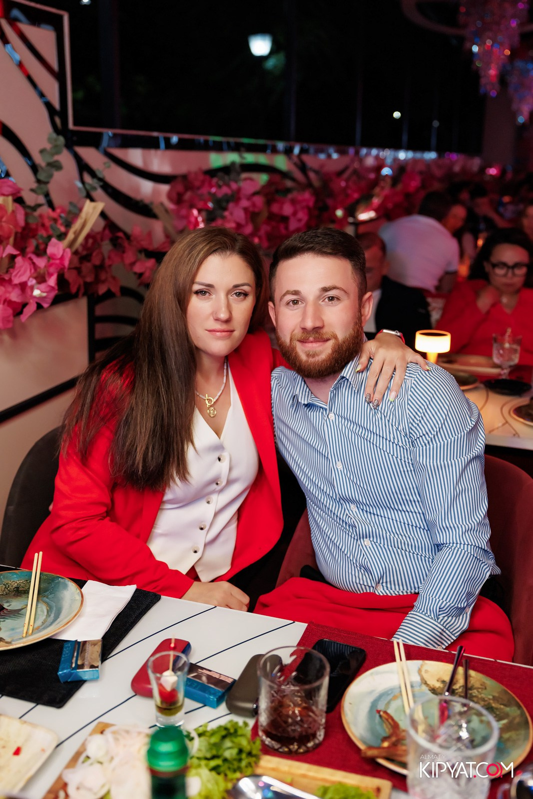 НОДАР РЕВИЯ В «ЗАЯ, НА БИС». КИПЯТКОМ АЛМАТЫ!