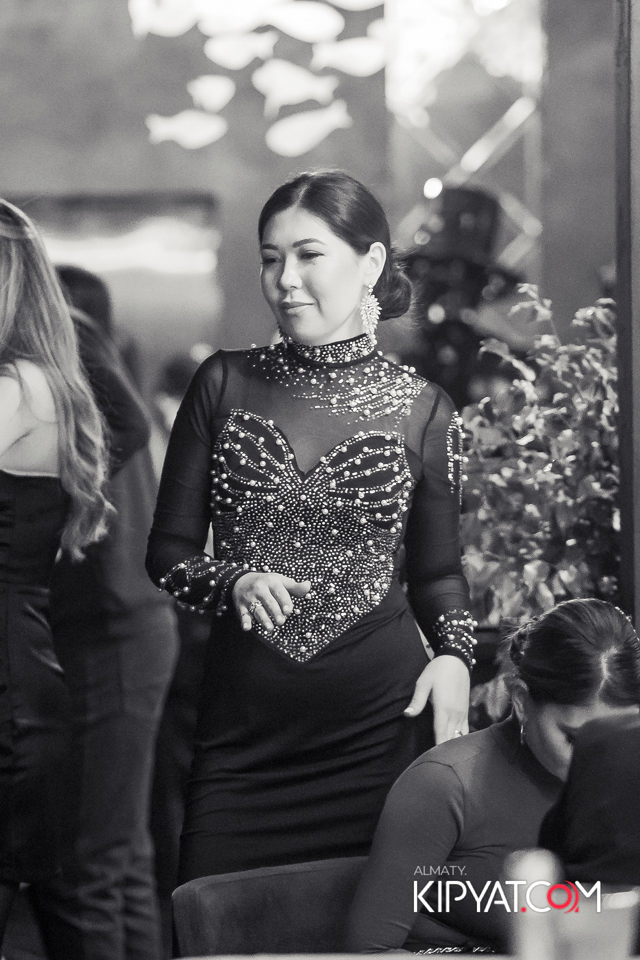 MOOD KARAOKE & TERRACE. КИПЯТКОМ АЛМАТЫ!