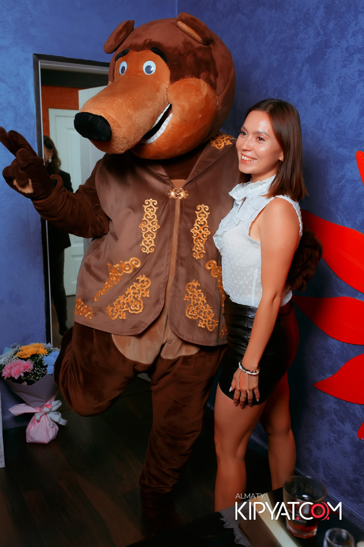 УХО И МЕДВЕДЬ НА САИНА. КИПЯТКОМ АЛМАТЫ!