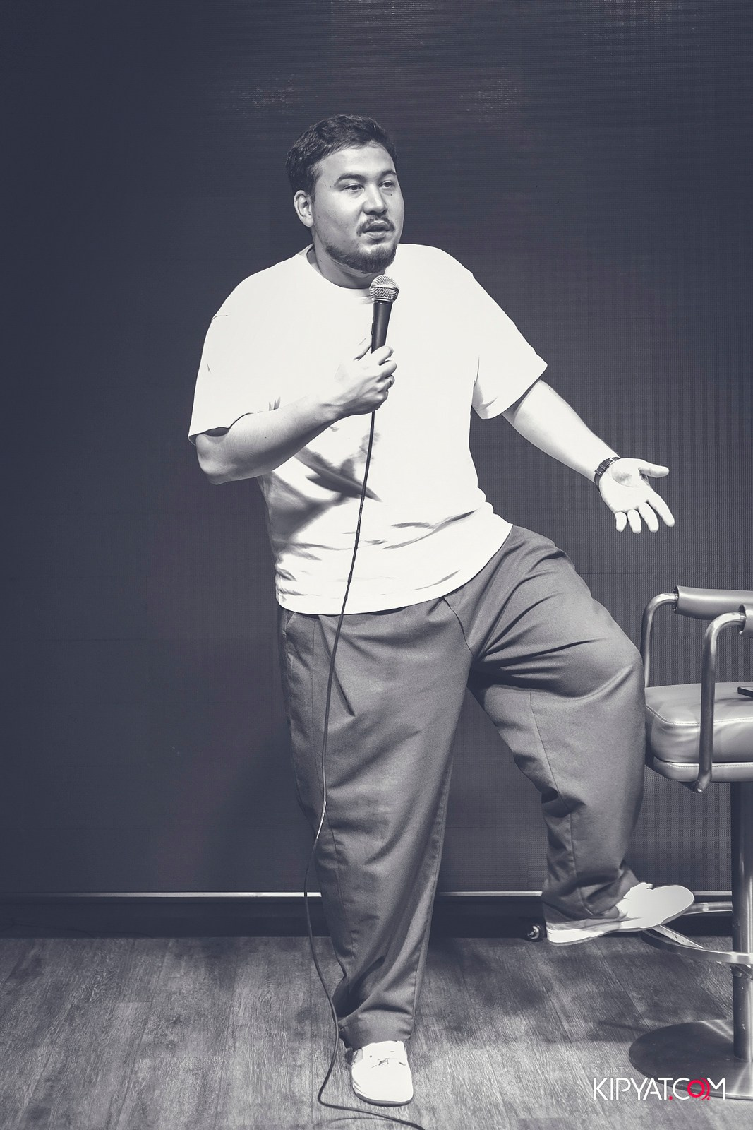 STAND UP КОНЦЕРТ АЛЕКСАНДРА МЕРКУЛЬ. КИПЯТКОМ АЛМАТЫ! Фотосъемка мероприятий в Алматы
