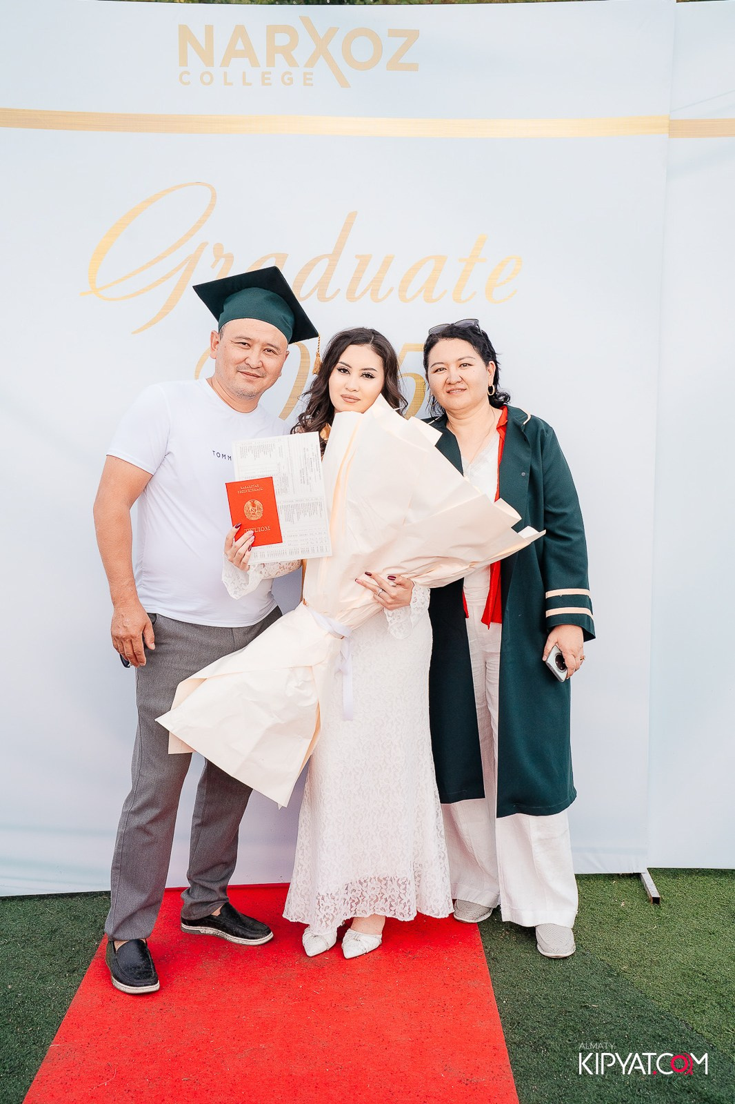 ВРУЧЕНИЕ ДИПЛОМОВ — НАРХОЗ КОЛЛЕДЖ. Part 1. КИПЯТКОМ АЛМАТЫ!