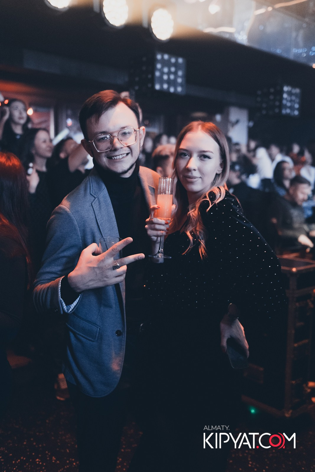 SANTA BARBARA — SPECIAL QUEST МИТЯ ФОМИН. КИПЯТКОМ АЛМАТЫ!