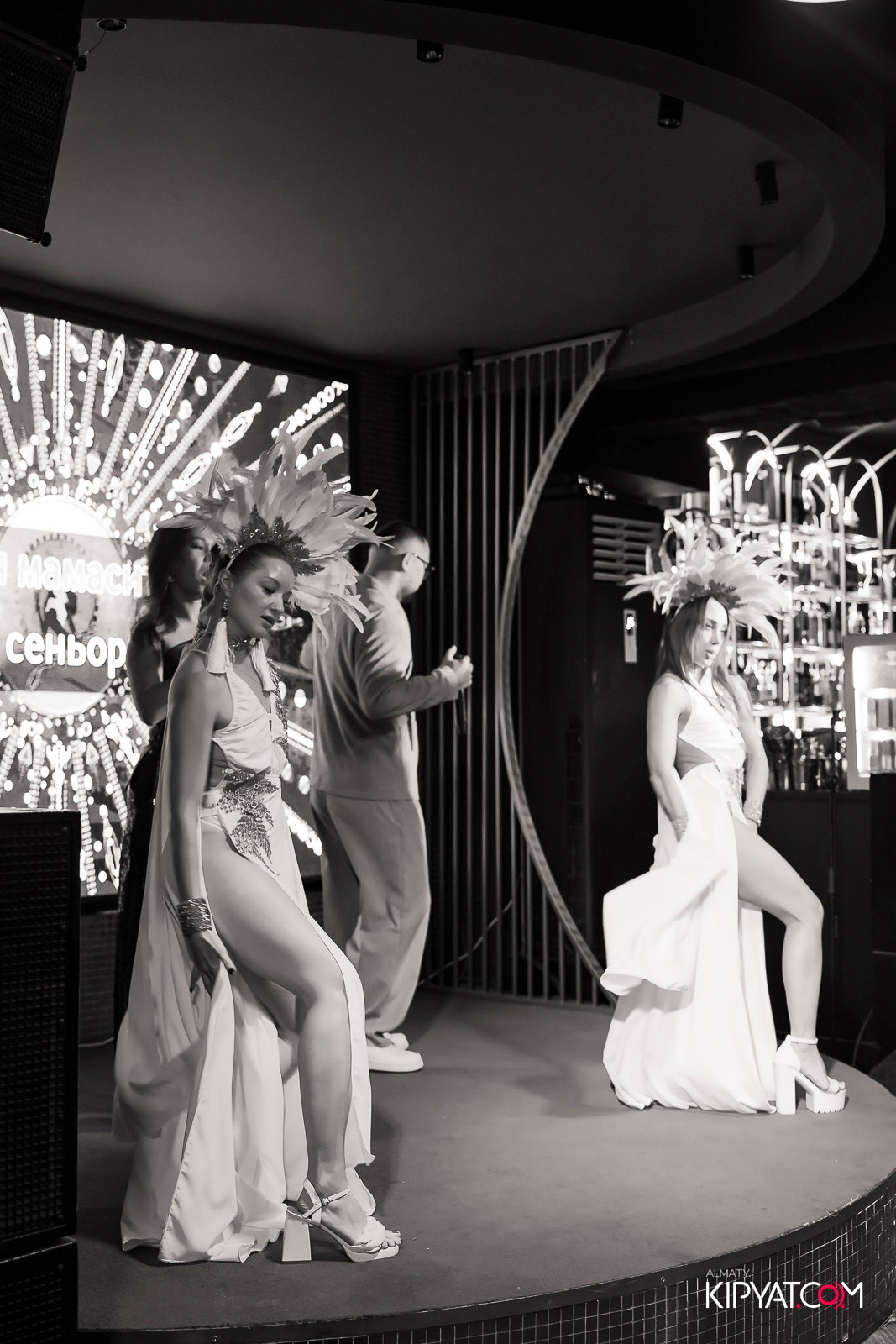 ЗАЯ, НА БИС. КИПЯТКОМ АЛМАТЫ!