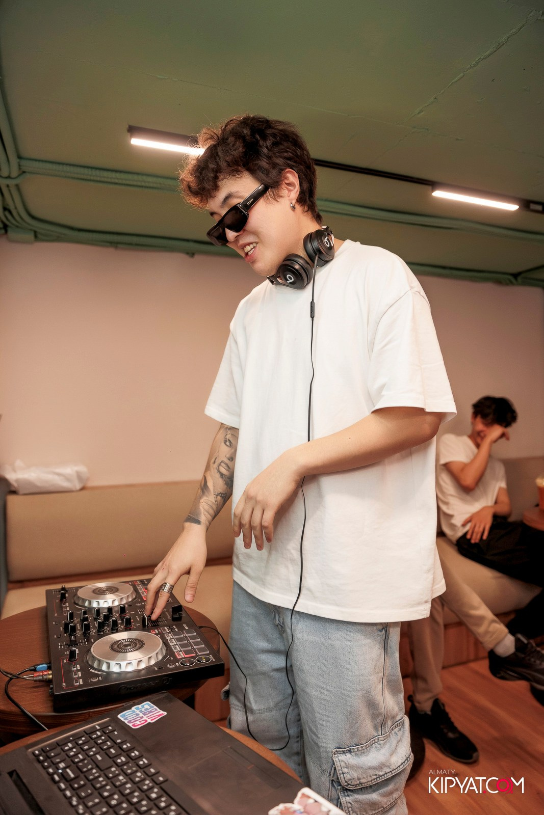 ОТКРЫТИЕ COFFEE SHAKE АСЫЛ ТАС. КИПЯТКОМ АЛМАТЫ!