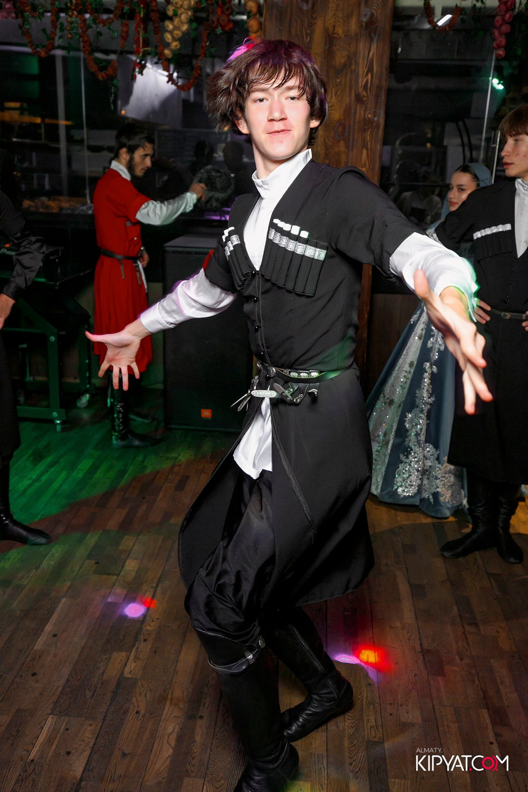 ВАХТАНГУРИ. КИПЯТКОМ АЛМАТЫ!