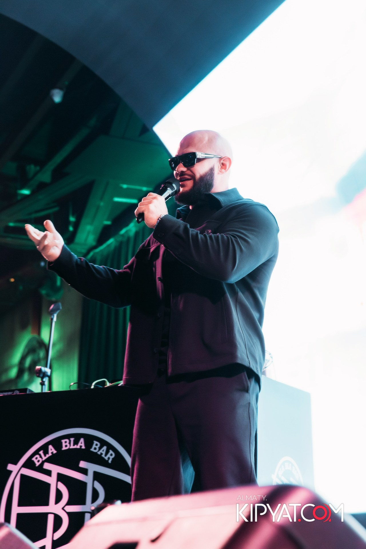 Bla bla bar. КИПЯТКОМ АЛМАТЫ!