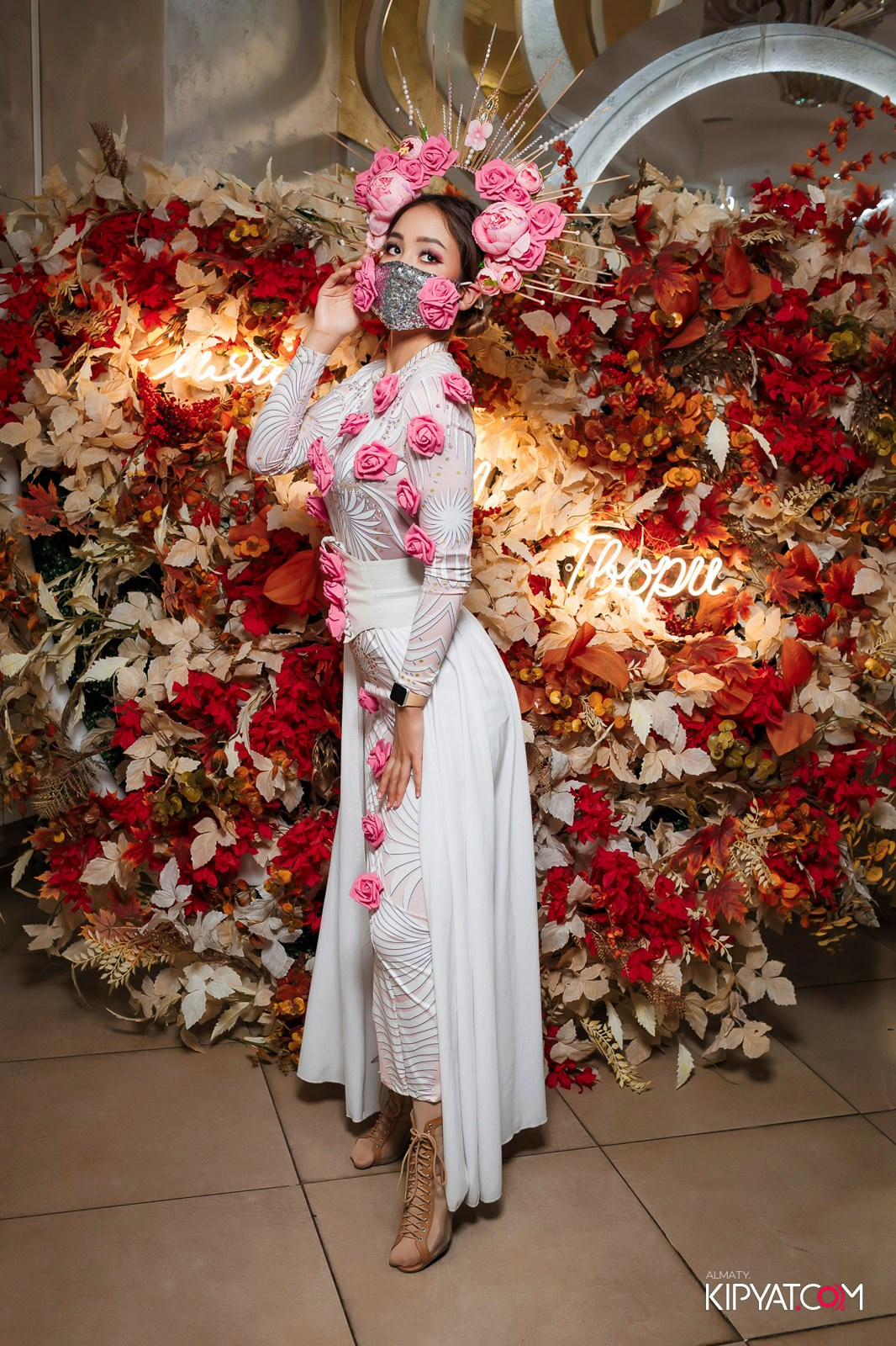 УХО И МЕДВЕДЬ НА КУРМАНГАЗЫ. КИПЯТКОМ АЛМАТЫ! Фотосъемка мероприятий в Алматы