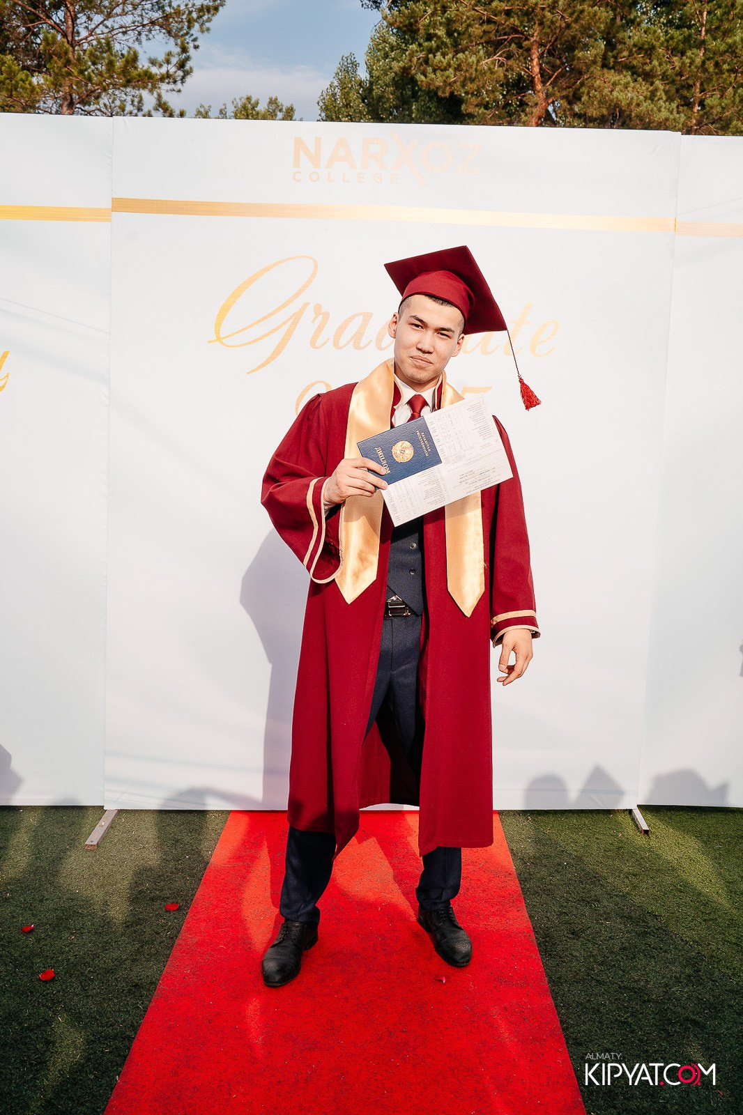 ВРУЧЕНИЕ ДИПЛОМОВ — НАРХОЗ КОЛЛЕДЖ. Part 1. КИПЯТКОМ АЛМАТЫ!