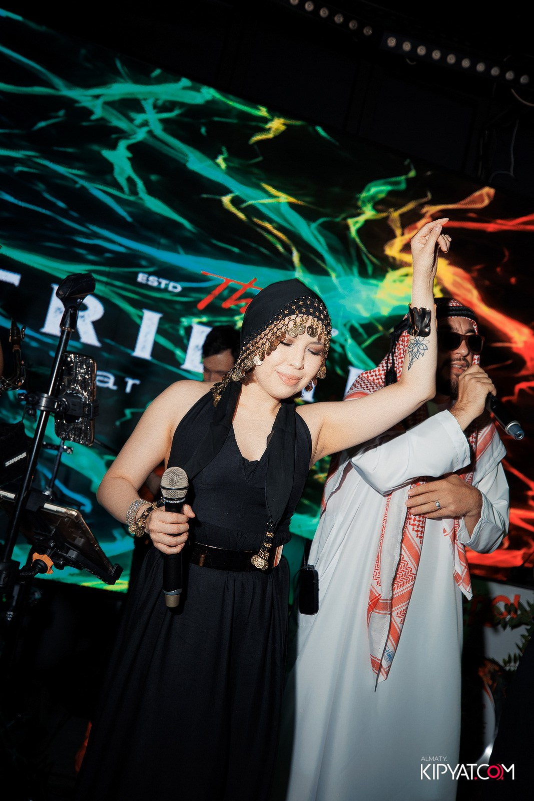 FRIENDS BAR & TERRACE. КИПЯТКОМ АЛМАТЫ!