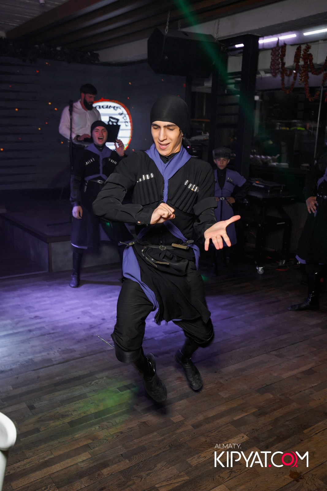 ВАХТАНГУРИ. КИПЯТКОМ АЛМАТЫ!