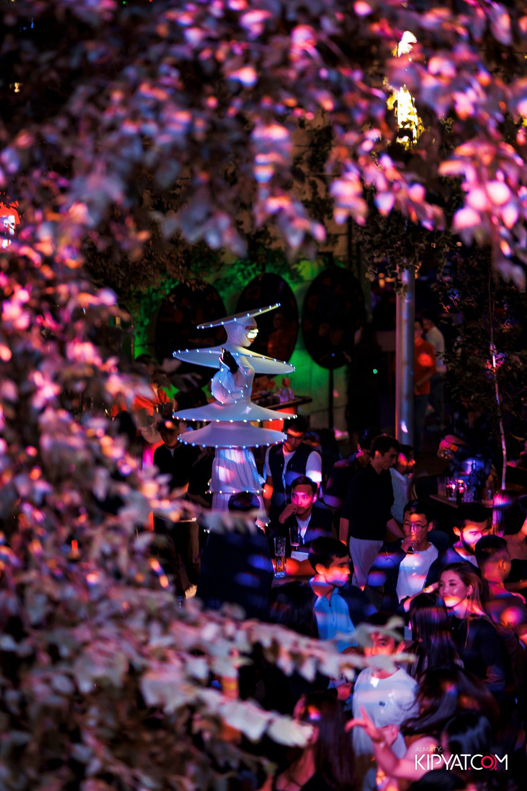 EVENT BAR. КИПЯТКОМ АЛМАТЫ!