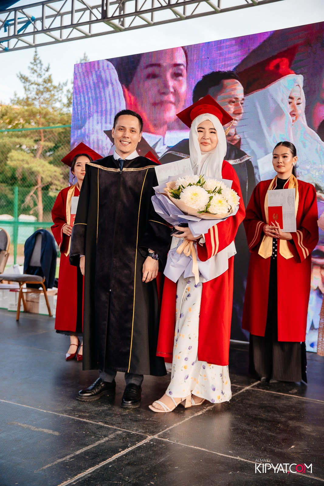 ВРУЧЕНИЕ ДИПЛОМОВ — НАРХОЗ КОЛЛЕДЖ. Part 3. КИПЯТКОМ АЛМАТЫ!