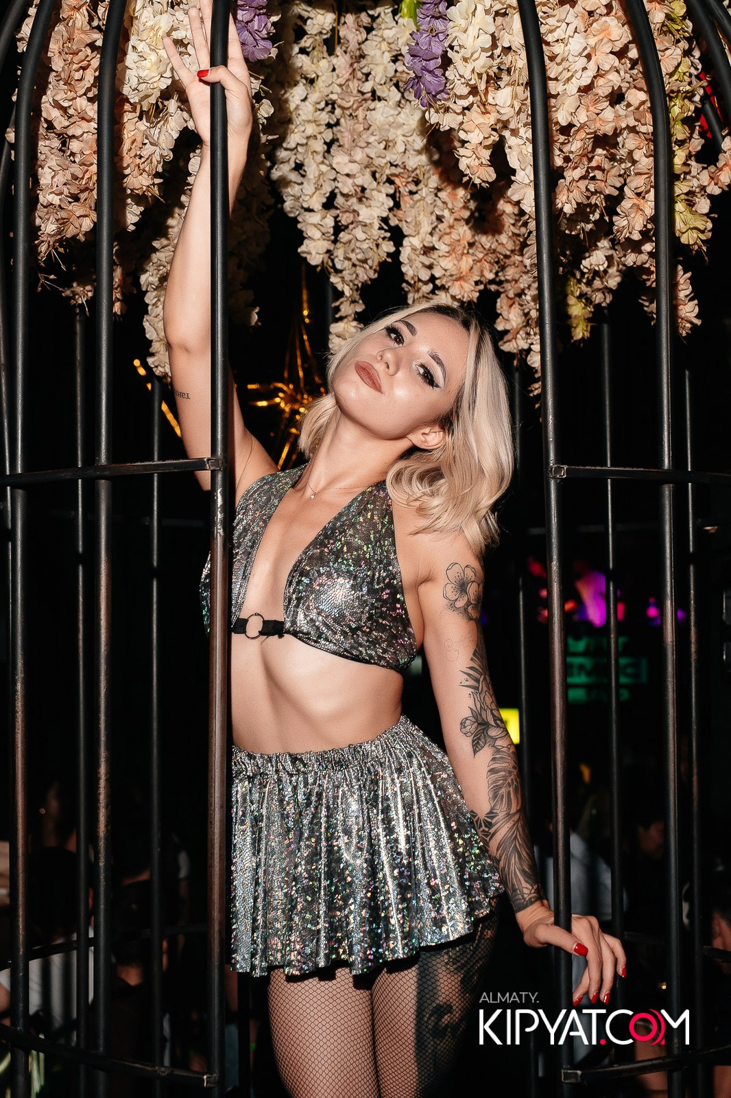 UYAT EMES BAR. КИПЯТКОМ АЛМАТЫ!