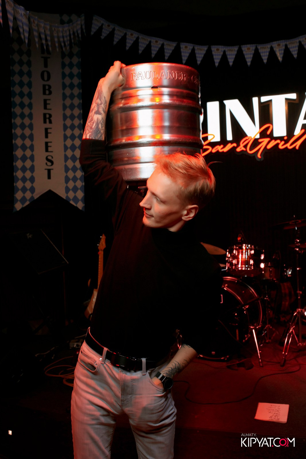 ОКТOBERFEST — ПИНТА НУРЛЫ-ТАУ. КИПЯТКОМ АЛМАТЫ!