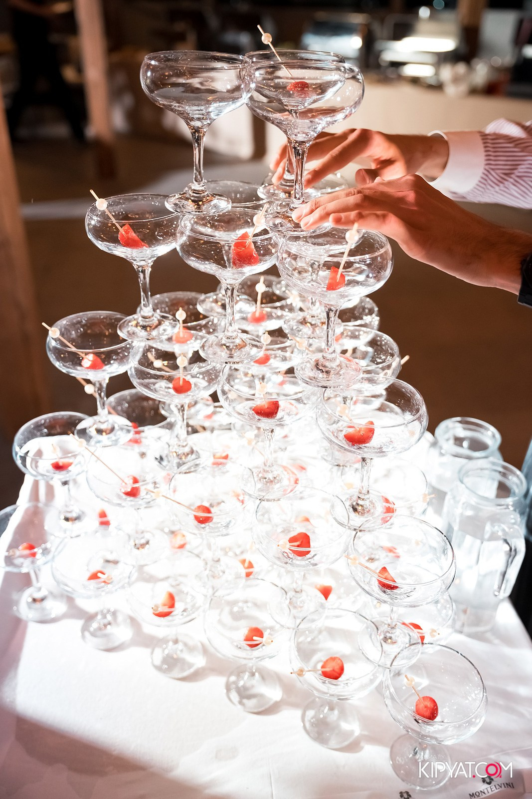 MONTELVINI PROSECCO PARTY. КИПЯТКОМ АЛМАТЫ!