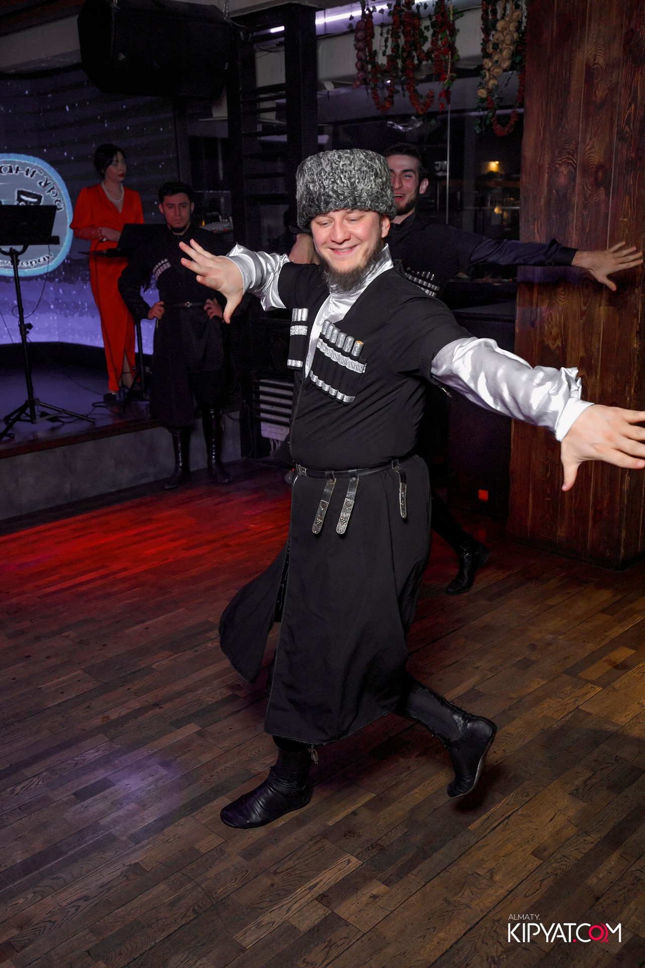 ВАХТАНГУРИ. КИПЯТКОМ АЛМАТЫ! Фотосъемка мероприятий в Алматы