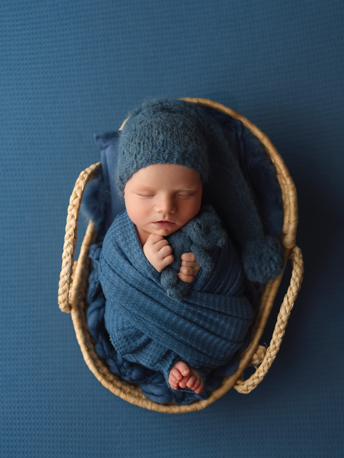 Newborn. Фотограф новорождённых в Казани Нейля Гильмутдинова ньюборн