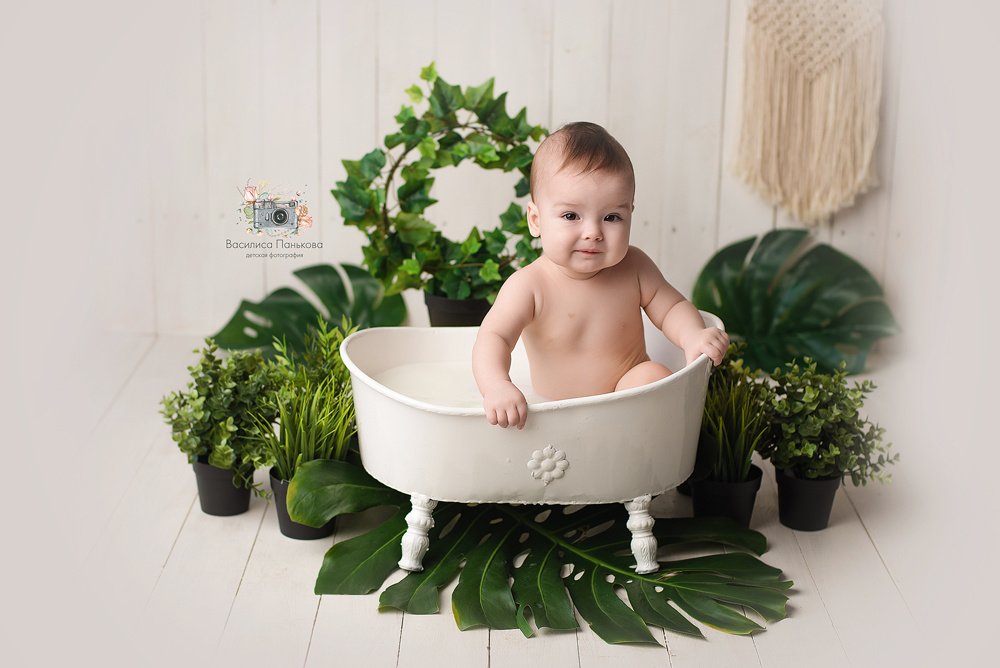 Молочные Ванны в фотостудии Зефир. Фотограф новорожденных Василиса Панькова