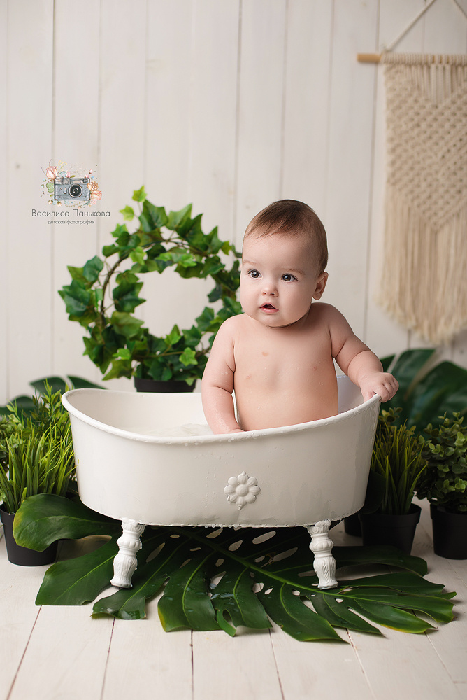 Молочные Ванны в фотостудии Зефир. Фотограф новорожденных Василиса Панькова