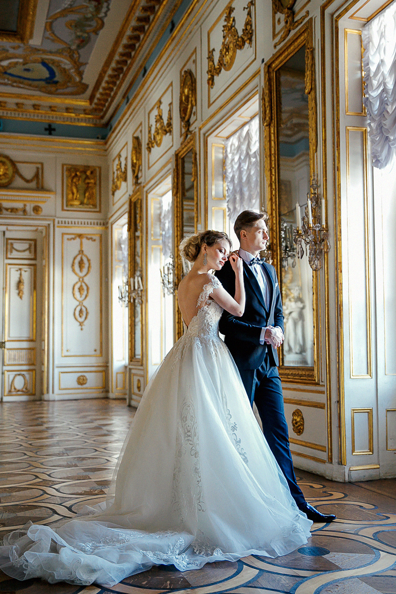 Катерина и Роман в усадьбе Кусково. Свадебный фотограф Москва