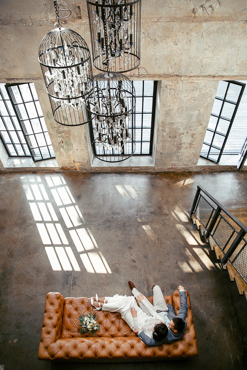 АРХИВ Марина и Александр. Студия Вайт. Свадебный фотограф Москва