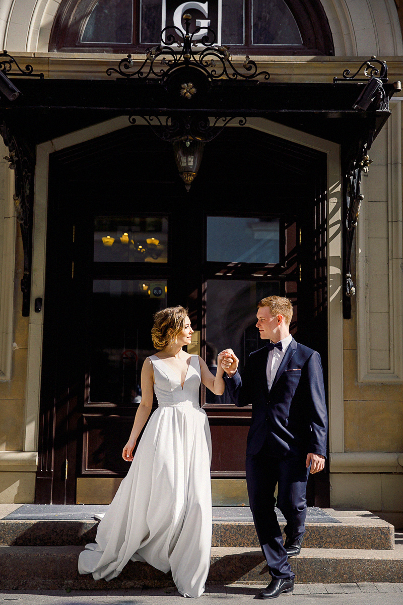 АРХИВ Александра и Павел: Отель ГРАДА, прогулка у Большоего Театра. Свадебный фотограф Москва