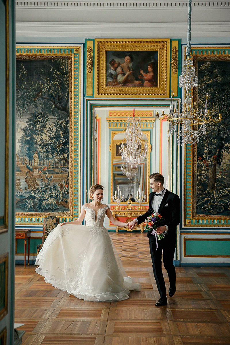 Катерина и Роман в усадьбе Кусково. Свадебный фотограф Москва