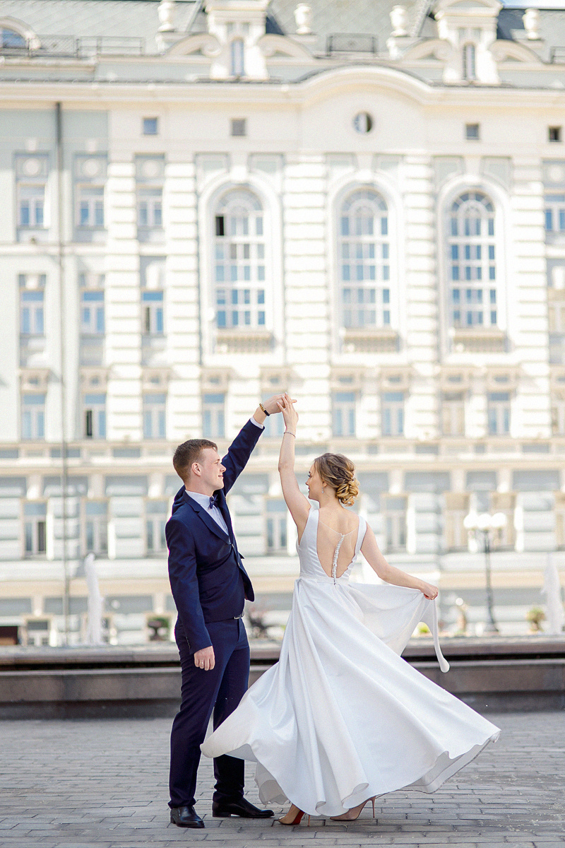 АРХИВ Александра и Павел: Отель ГРАДА, прогулка у Большоего Театра. Свадебный фотограф Москва