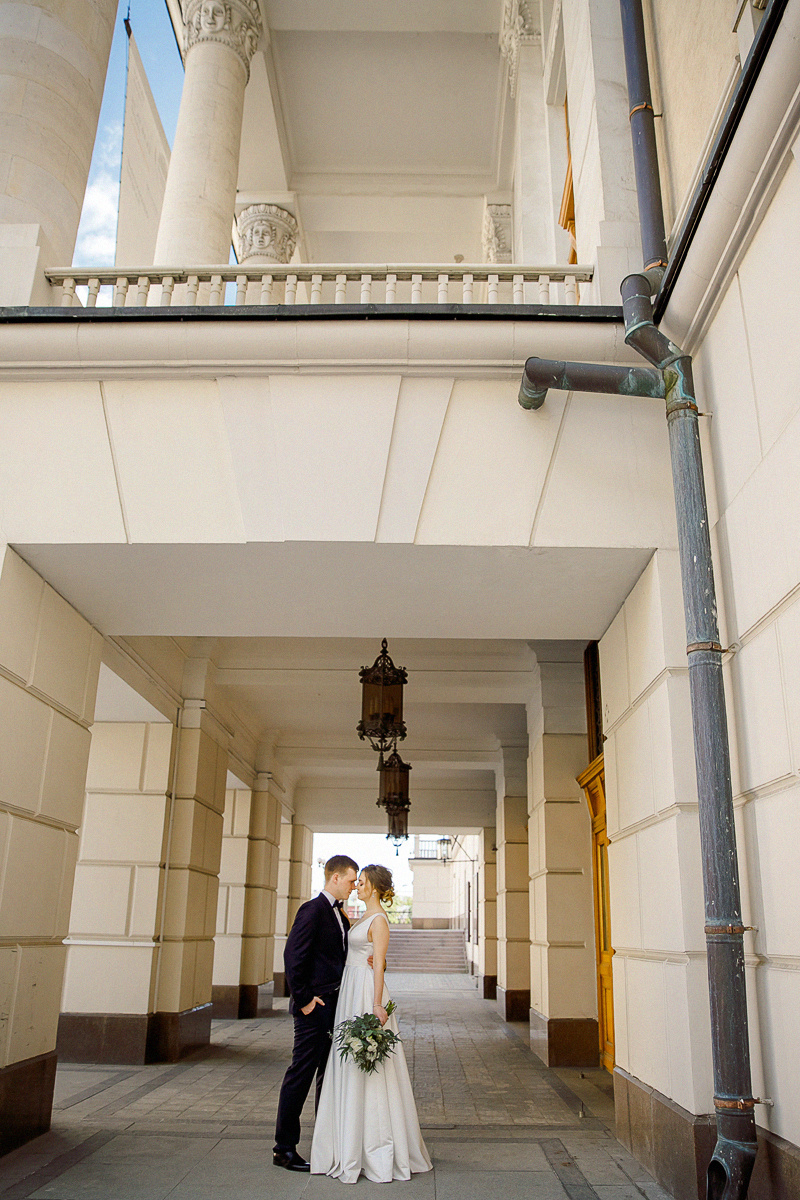 АРХИВ Александра и Павел: Отель ГРАДА, прогулка у Большоего Театра. Свадебный фотограф Москва