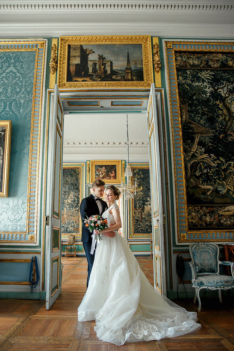 Катерина и Роман в усадьбе Кусково. Свадебный фотограф Москва