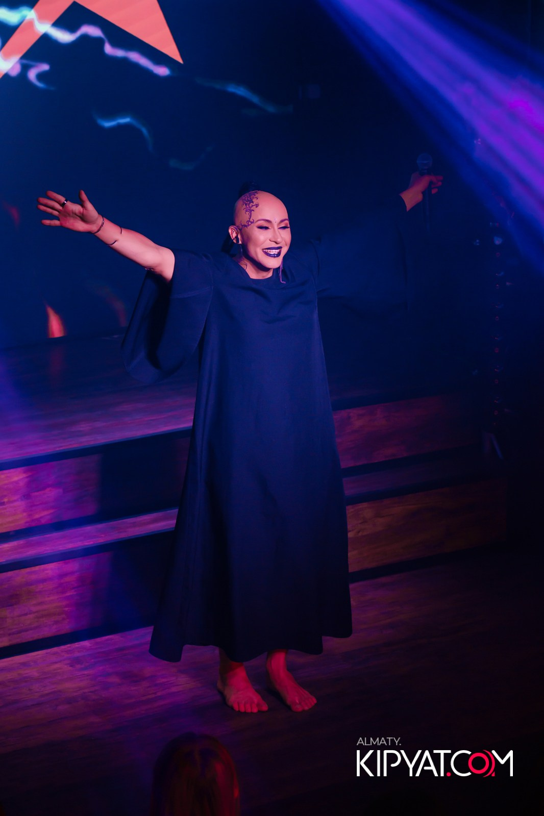 НОЧНОЙ КЛУБ ICON. КИПЯТКОМ АЛМАТЫ!