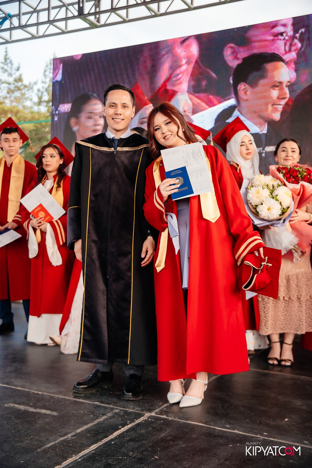 ВРУЧЕНИЕ ДИПЛОМОВ — НАРХОЗ КОЛЛЕДЖ. Part 3. КИПЯТКОМ АЛМАТЫ!