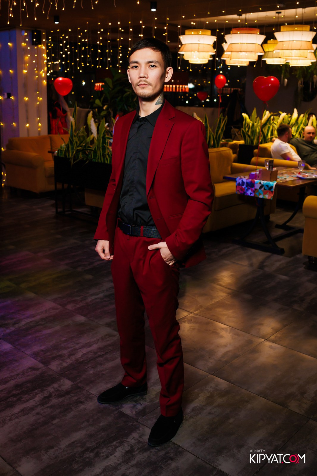 LIFE GRILL CAFE. КИПЯТКОМ АЛМАТЫ!