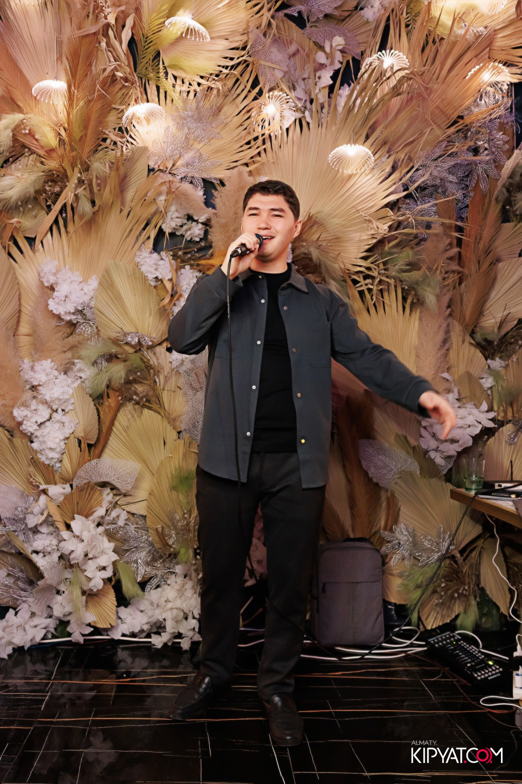 БАР ПАНАЕХАЛИ НА ДОСТЫК. КИПЯТКОМ АЛМАТЫ!