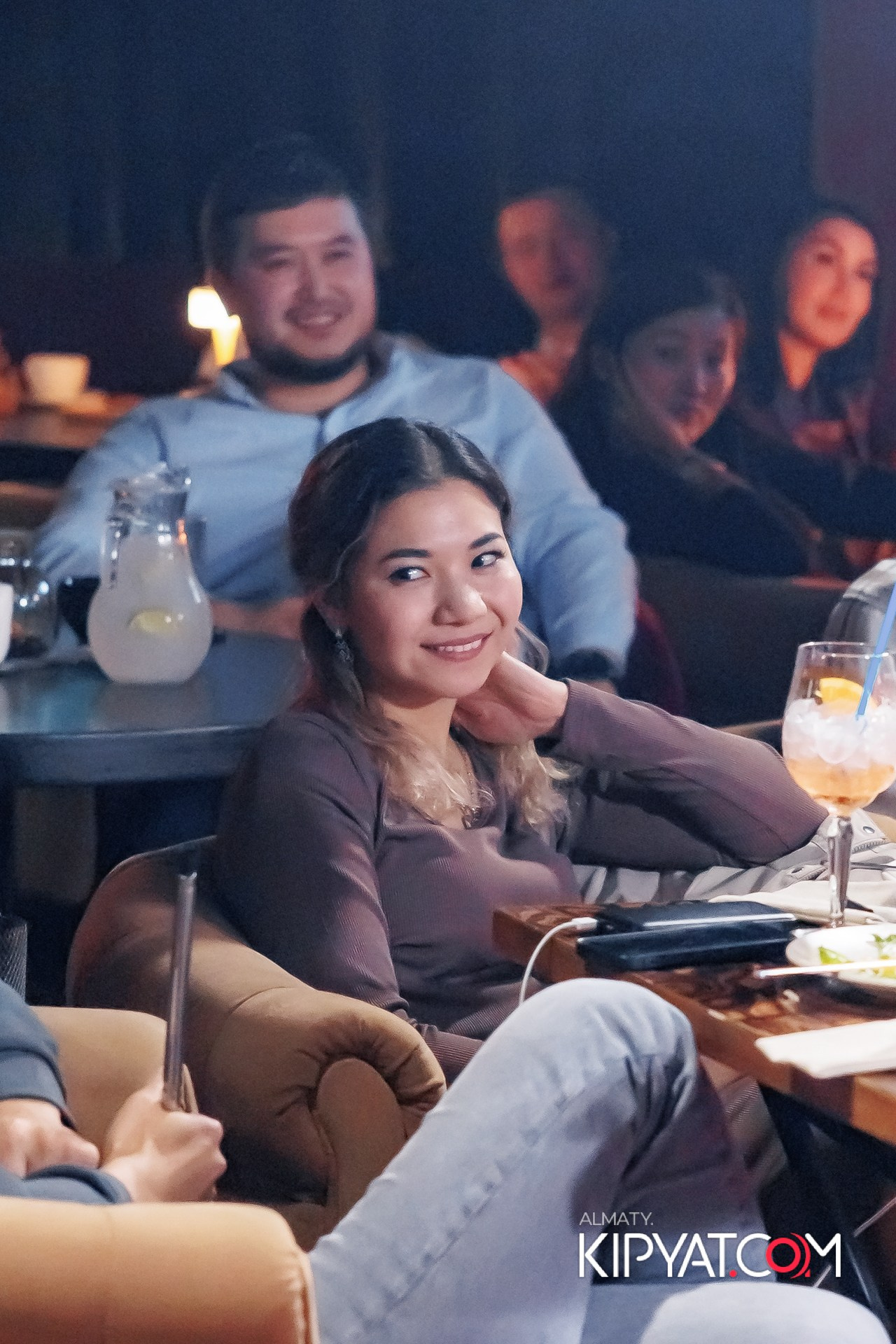 СОЛЬНЫЙ STAND UP КОНЦЕРТ АЛЕКСАНДРА МЕРКУЛЬ. КИПЯТКОМ АЛМАТЫ!