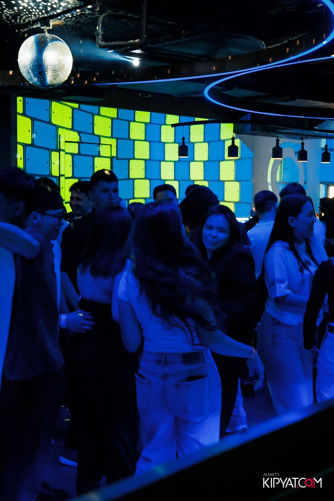 EVENT BAR. КИПЯТКОМ АЛМАТЫ!