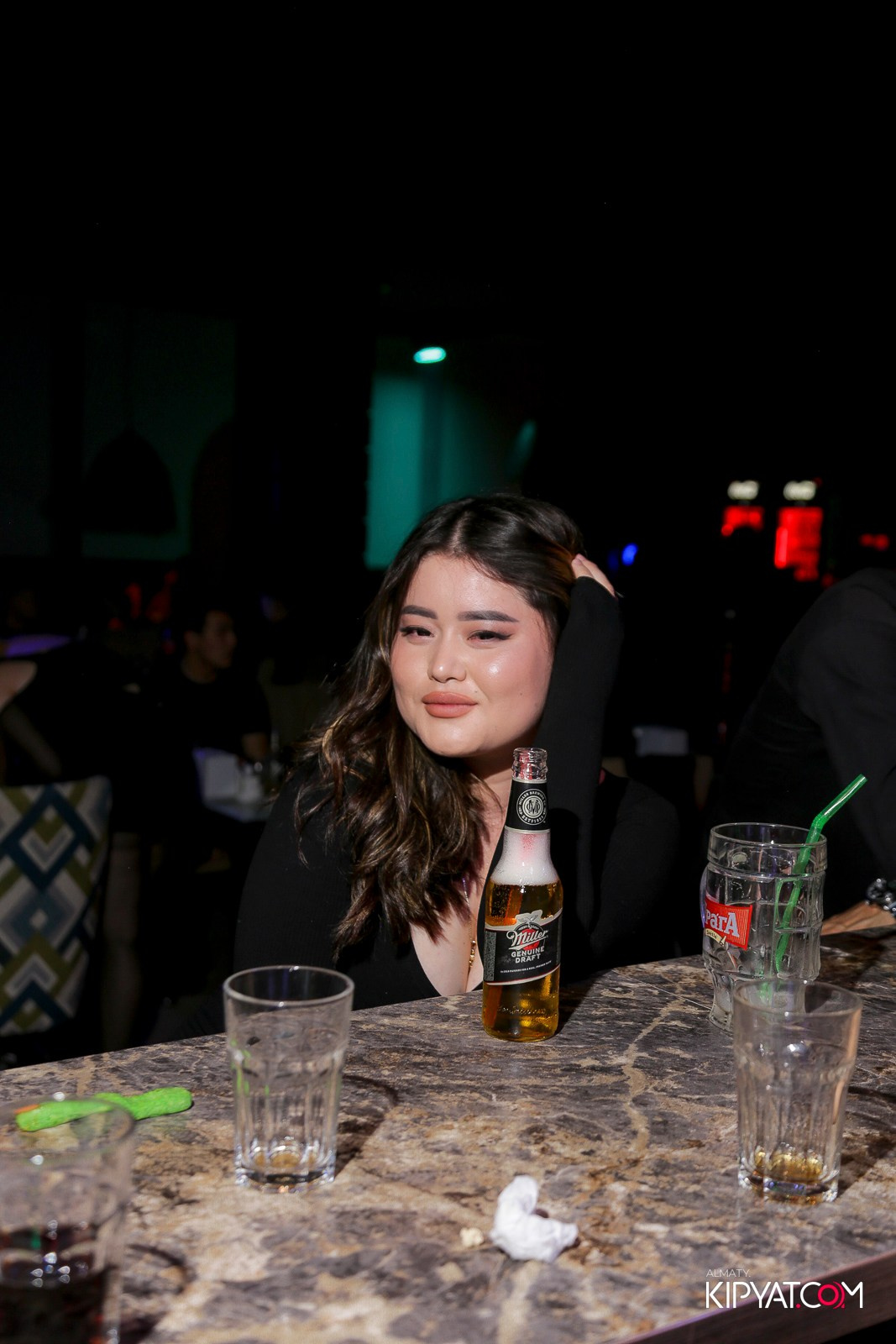 ARAGOSTA ДИСКО-БАР. КИПЯТКОМ АЛМАТЫ!