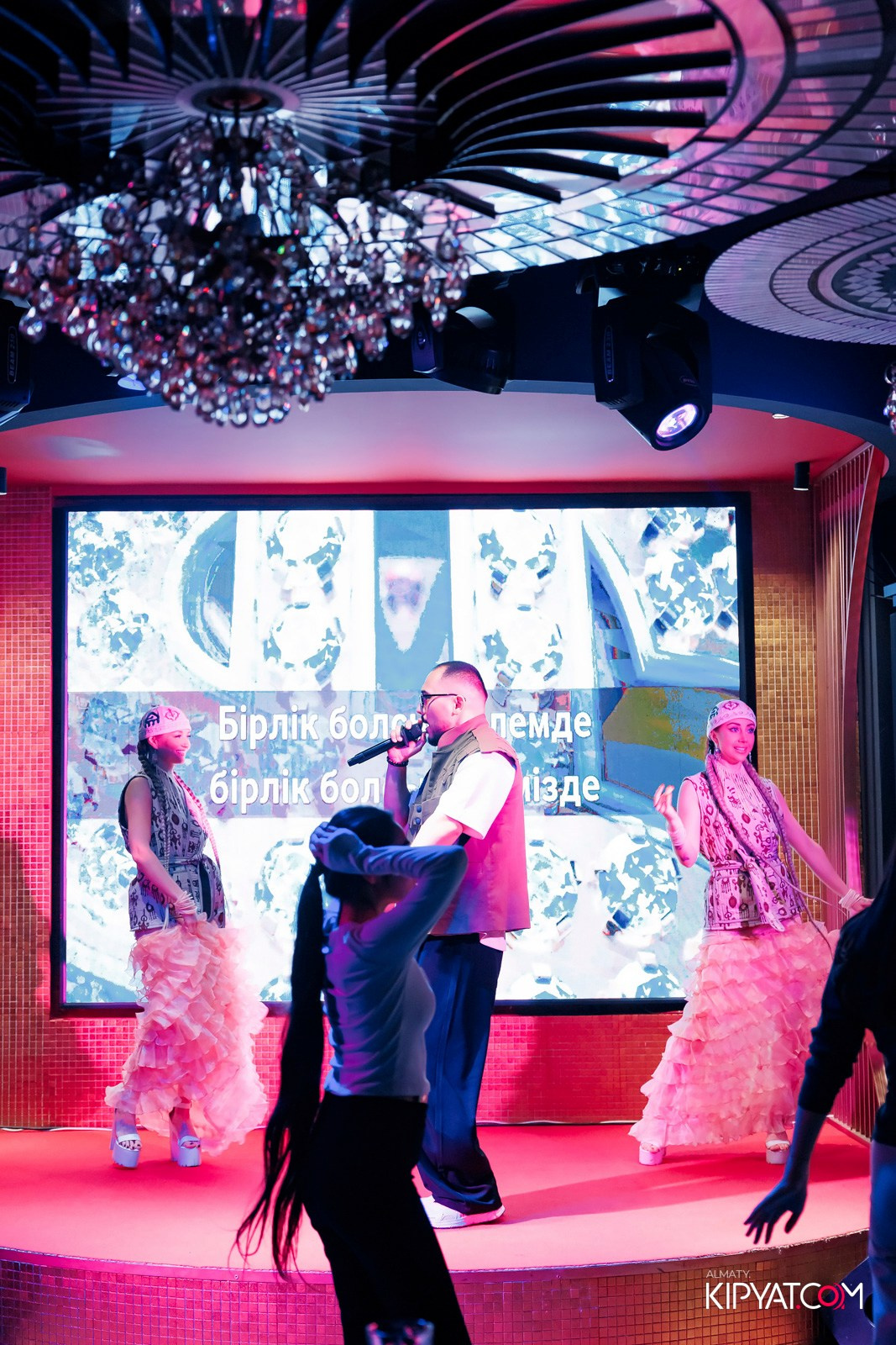ЗАЯ, НА БИС. КИПЯТКОМ АЛМАТЫ! Фотосъемка мероприятий в Алматы