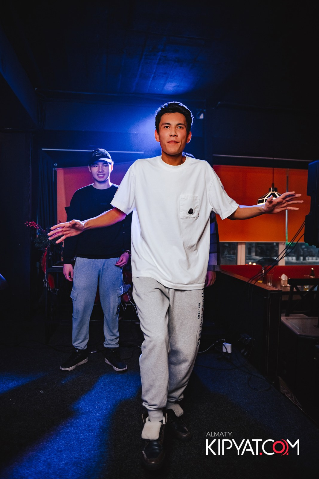 ГРИЛЬ БАР ШАШЛЫКOFF. КИПЯТКОМ АЛМАТЫ!