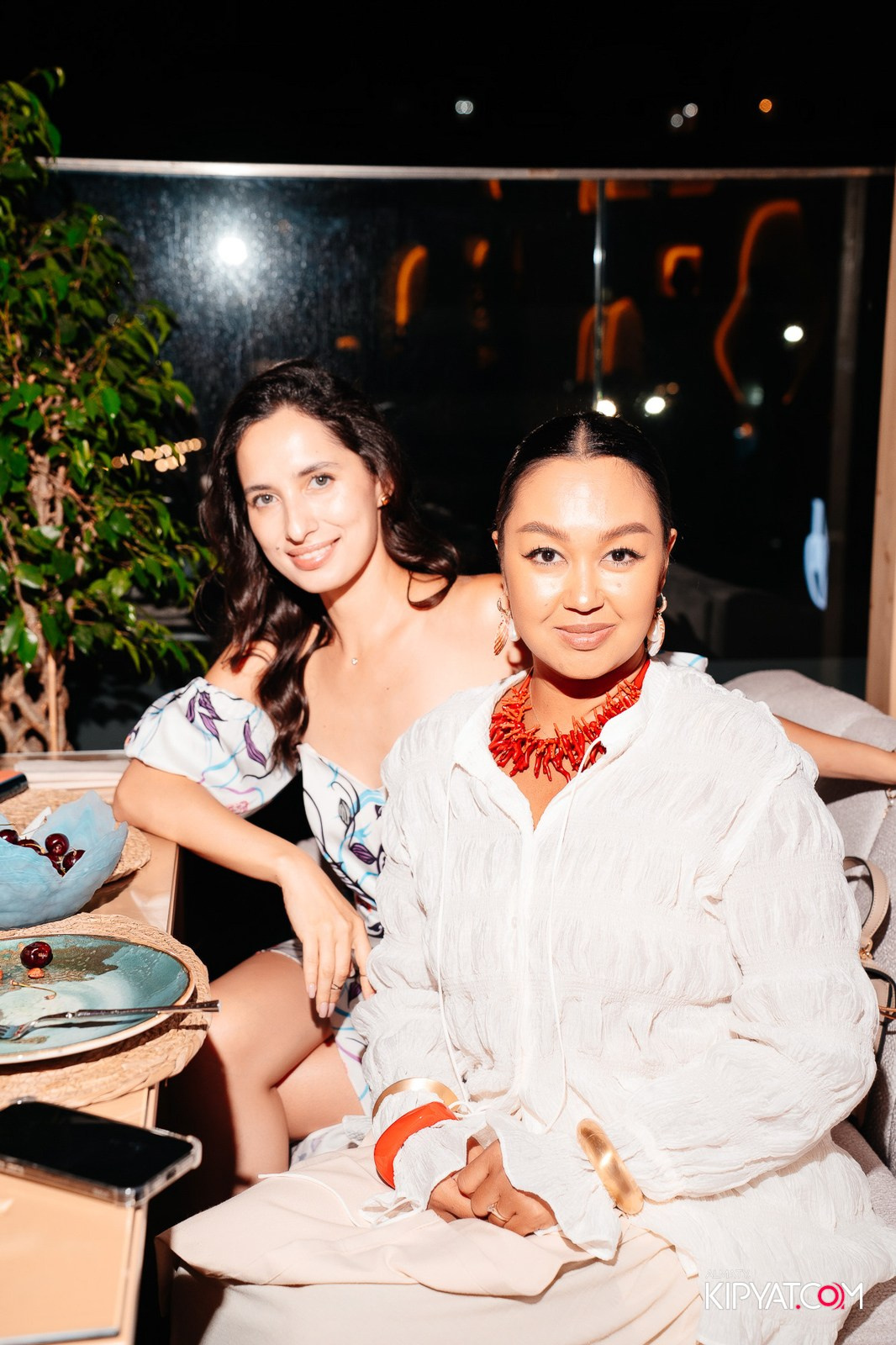 MOOD KARAOKE & TERRACE. КИПЯТКОМ АЛМАТЫ!