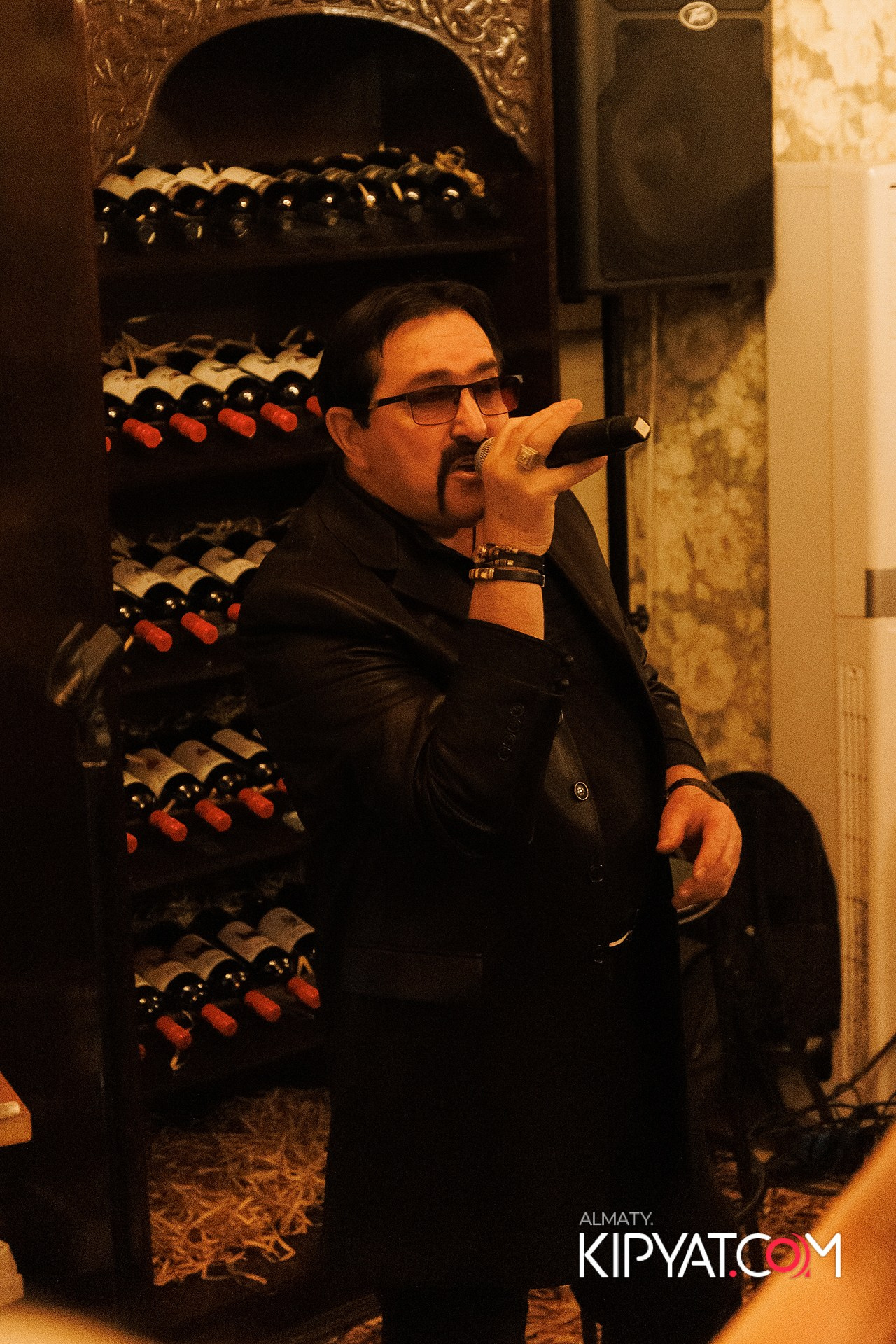 РЕСТОРАН «МАРЬИНА РОЩА». КИПЯТКОМ АЛМАТЫ!