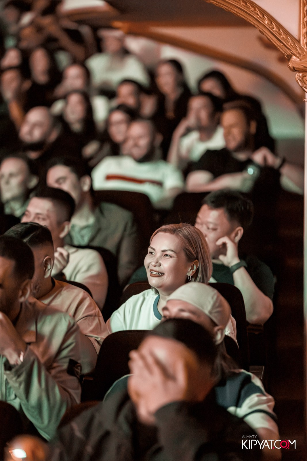 STAND UP КОНЦЕРТ АЛЕКСАНДА МЕРКУЛЬ. КИПЯТКОМ АЛМАТЫ!