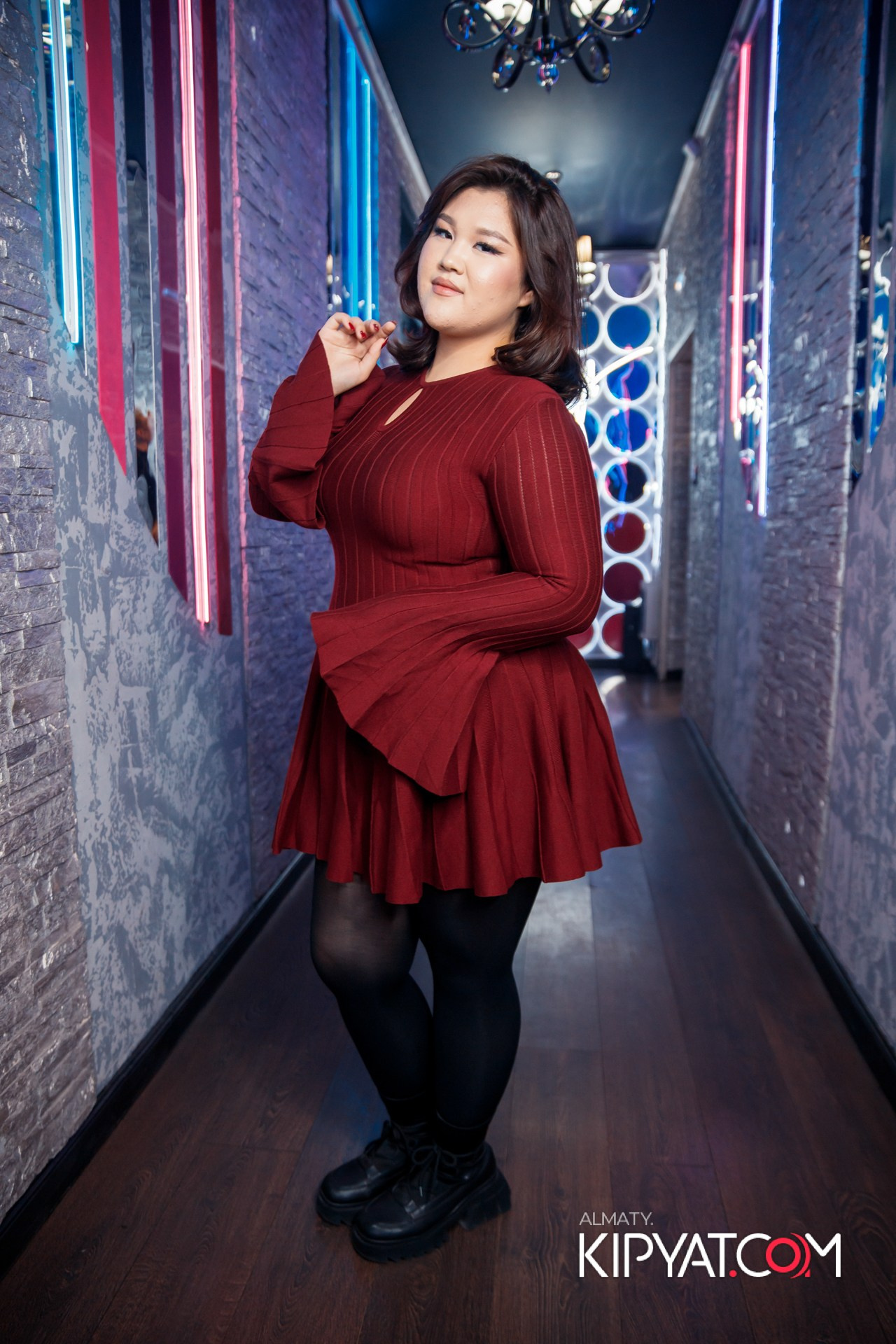 Ухо и Медведь на Гагарина. КИПЯТКОМ АЛМАТЫ!