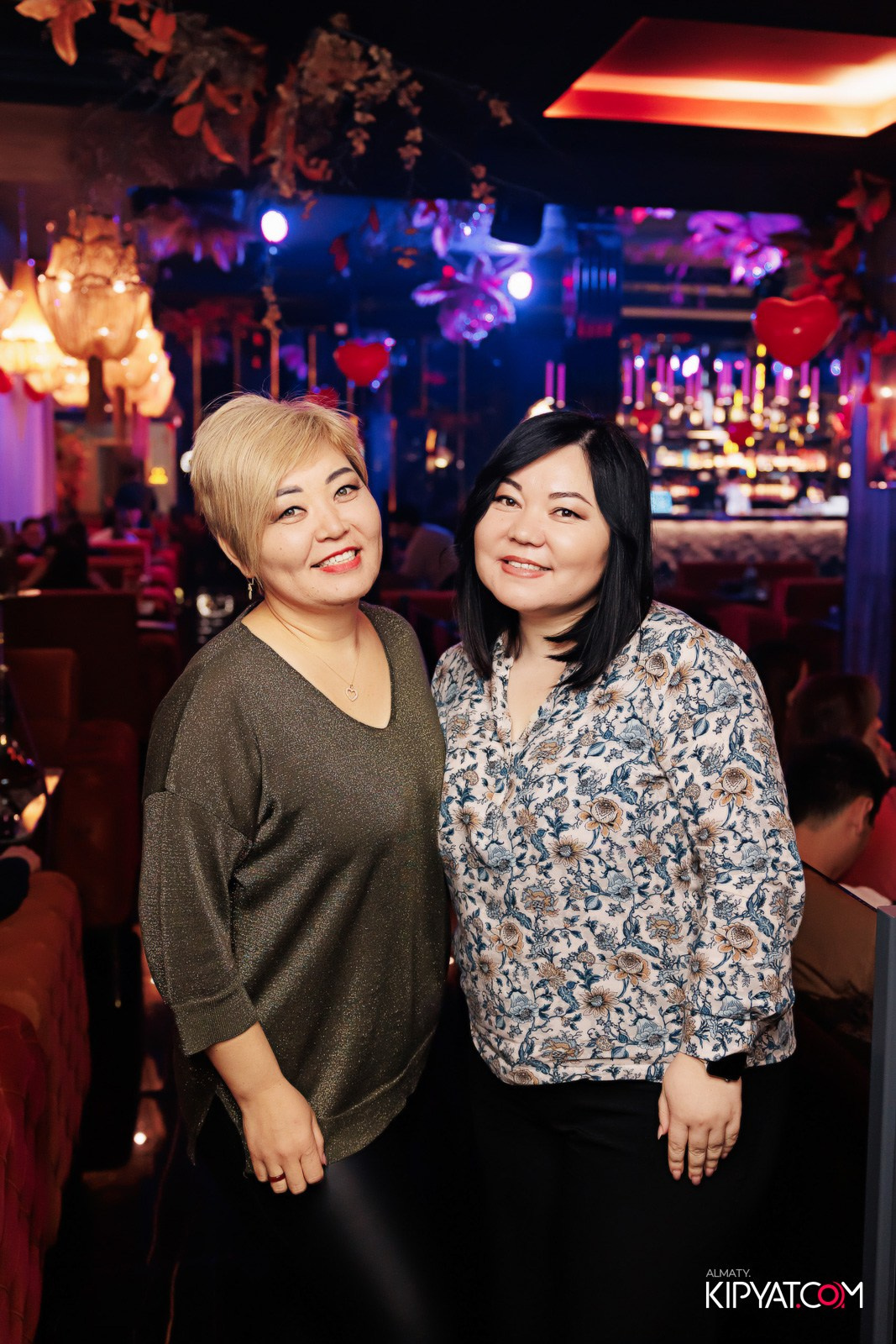 БАР ПАНАЕХАЛИ НА ДОСТЫК. КИПЯТКОМ АЛМАТЫ!