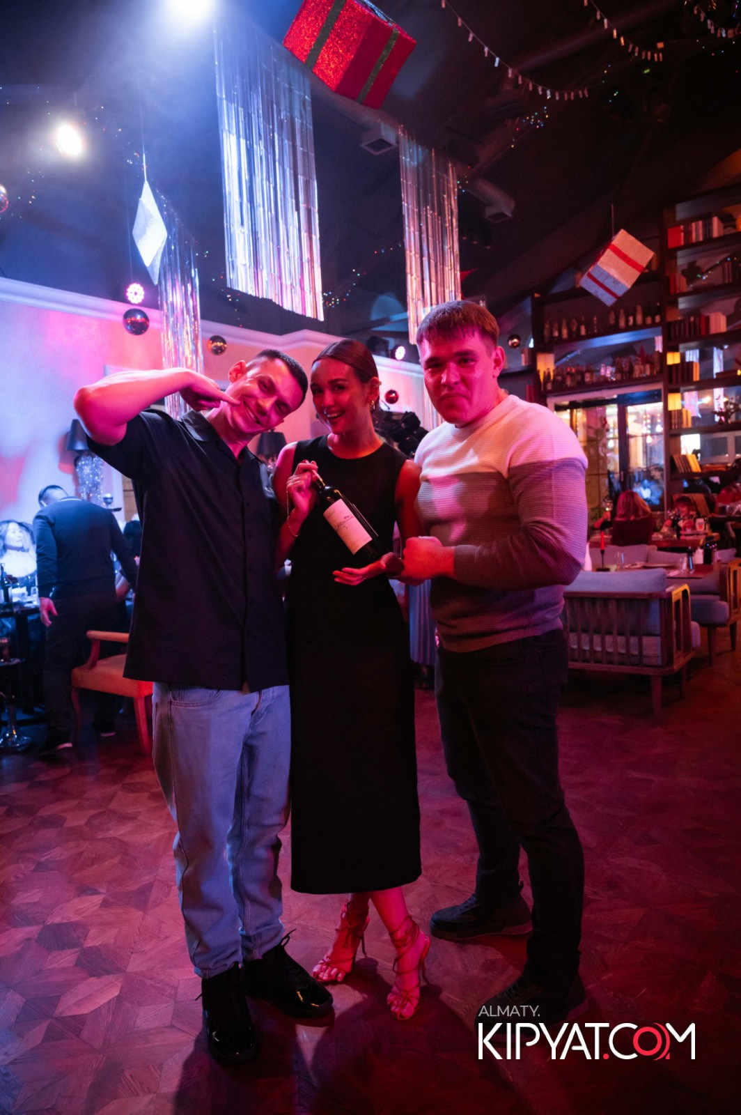 ZIYAFET STEAK HOUSE. КИПЯТКОМ АЛМАТЫ!